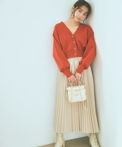 mysty woman（ミスティウーマン）の「フェイクレザープリーツスカート 977293（スカート・レディース・ブラック/ホワイト系その他・FREE）」の6枚目の写真