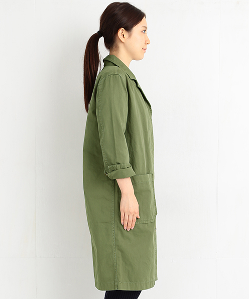 B:MING by BEAMS（ビーミングバイビームス）の「ビーミング by ビームス / ツイルショップコート（ミリタリージャケット・レディース・スミクロ/カーキ・MEDIUM/SMALL）」の14枚目の写真