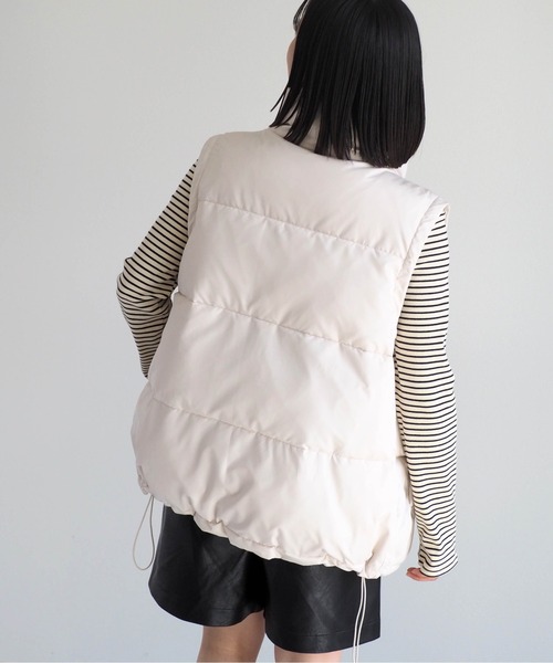 cepo（セポ）の「エアコンダウン ハイネックパデットベスト（ダウンベスト・レディース・ブラック/オフホワイト・M）」の6枚目の写真