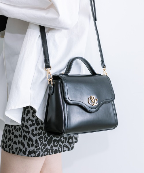 非売品 即日発送 OLIVE des OLIVE バニティバッグ 黒 OLIVE des OLIVE（オリーブデオリーブ）の「【WEB限定】スカーフ
