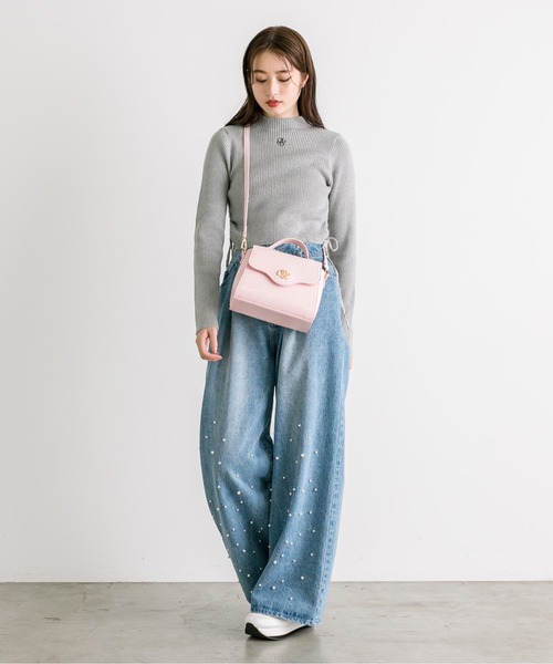 OLIVE des OLIVE(オリーブデオリーブ)の「エンブレム付きフラップショルダー 1032120140(ショルダーバッグ・レディース・ピンク/ブラック/アイボリー・FREE)」の20枚目の写真