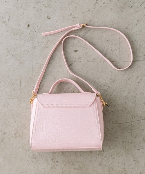 OLIVE des OLIVE(オリーブデオリーブ)の「エンブレム付きフラップショルダー 1032120140(ショルダーバッグ・レディース・ピンク/ブラック/アイボリー・FREE)」の21枚目の写真