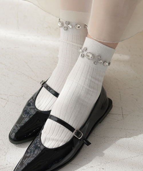 DONOBAN（ドノバン）の「ビジューソックス（ソックス/靴下・レディース・ホワイト/ブラック系その他/ブラック/アイボリー・22-24cm）」の2枚目の写真