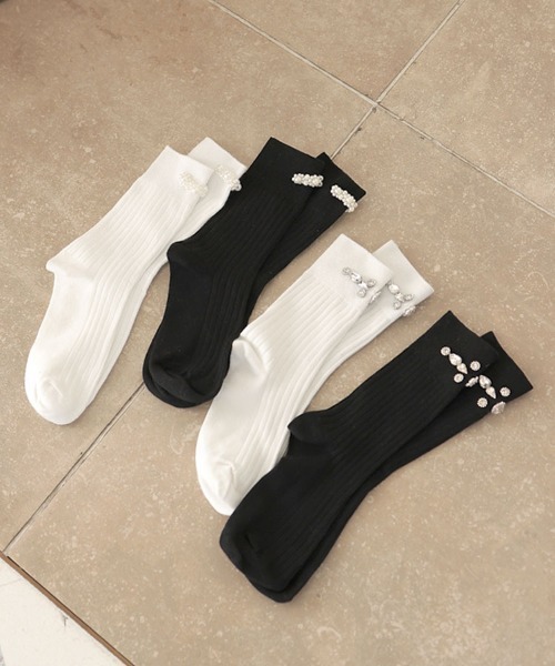 DONOBAN（ドノバン）の「ビジューソックス（ソックス/靴下・レディース・ホワイト/ブラック系その他/ブラック/アイボリー・22-24cm）」の8枚目の写真