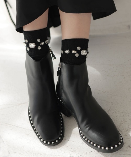 DONOBAN（ドノバン）の「ビジューソックス（ソックス/靴下・レディース・ホワイト/ブラック系その他/ブラック/アイボリー・22-24cm）」の12枚目の写真