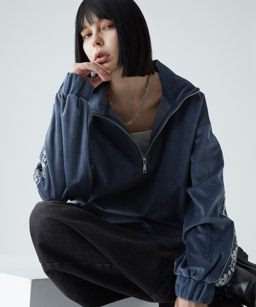 VELNUS（ベルナス）の「【VELNUS】Sideline velor half-zip pullover/サイドラインベロアハーフジッププルオーバー（スウェット・メンズ・ライトグレー/ブラック/ダークブルー/ホワイト/ブルー・S/L/M）」の12枚目の写真