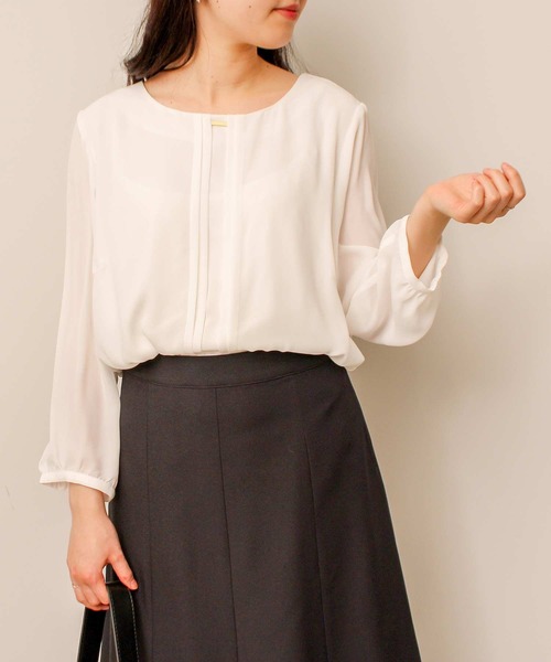 fleur by mint breeze(フルールバイミントブリーズ)の「【L~5L 大きいサイズ】シフォン ジョーゼット ピンタック 長袖 ブラウス オフィス(シャツ/ブラウス・レディース・オフホワイト/ライトグレー・3L/LL/L/5L/4L)」の19枚目の写真