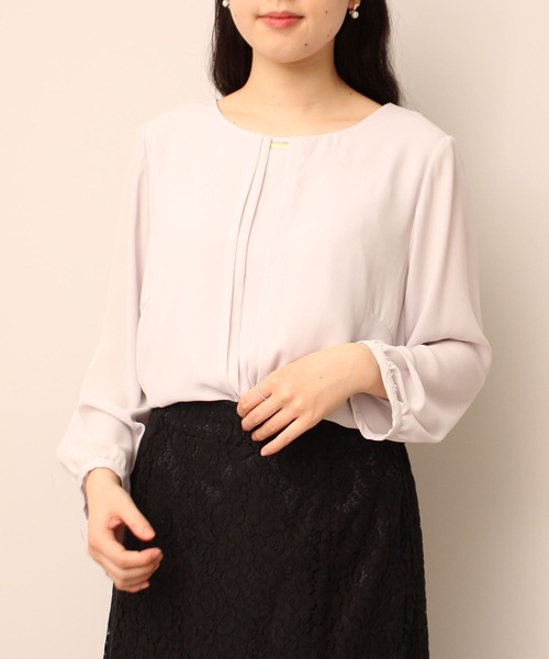 fleur by mint breeze(フルールバイミントブリーズ)の「【L~5L 大きいサイズ】シフォン ジョーゼット ピンタック 長袖 ブラウス オフィス(シャツ/ブラウス・レディース・オフホワイト/ライトグレー・3L/LL/L/5L/4L)」の11枚目の写真