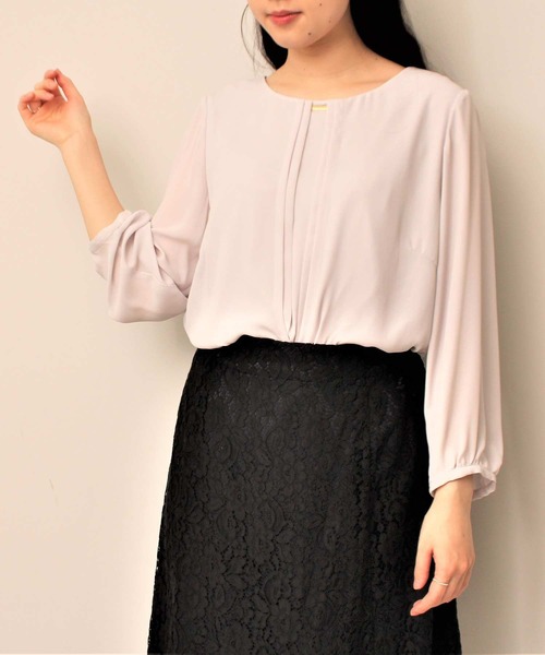 fleur by mint breeze(フルールバイミントブリーズ)の「【L~5L 大きいサイズ】シフォン ジョーゼット ピンタック 長袖 ブラウス オフィス(シャツ/ブラウス・レディース・オフホワイト/ライトグレー・3L/LL/L/5L/4L)」の12枚目の写真