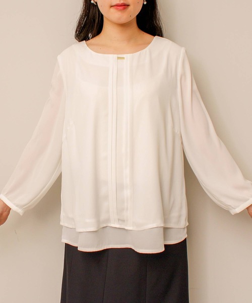 fleur by mint breeze(フルールバイミントブリーズ)の「【L~5L 大きいサイズ】シフォン ジョーゼット ピンタック 長袖 ブラウス オフィス(シャツ/ブラウス・レディース・オフホワイト/ライトグレー・3L/LL/L/5L/4L)」の5枚目の写真