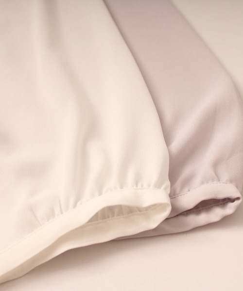 fleur by mint breeze(フルールバイミントブリーズ)の「【L~5L 大きいサイズ】シフォン ジョーゼット ピンタック 長袖 ブラウス オフィス(シャツ/ブラウス・レディース・オフホワイト/ライトグレー・3L/LL/L/5L/4L)」の3枚目の写真