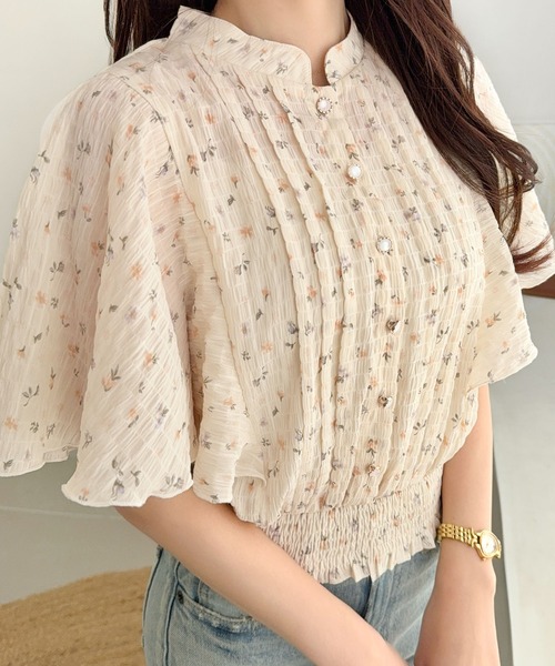 mily bilet（ミウィビレット）の「【mily bilet】花柄とシルエットで魅せる。着るだけで、大人かわいくなれる魔法。花柄ピンタックフレア袖ブラウス（シャツ/ブラウス・レディース・ブラック/アイボリー/ピンクベージュ/アイボリー系1・LARGE/MEDIUM/SMALL/X-LARGE）」の20枚目の写真