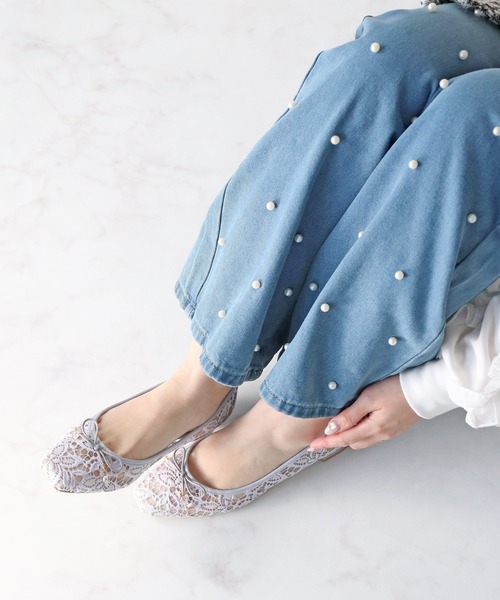 Bridget Birkin（ブリジットバーキン）の「【Bridget Birkin】スクエアレースバレエパンプス(541032)（パンプス・レディース・ブラック/ライトブルー/ベージュ・22.5/23/23.5/24/24.5）」の5枚目の写真