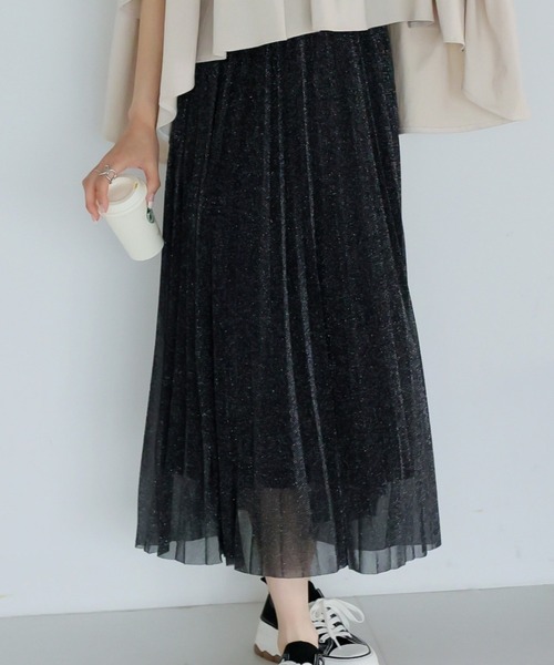 LAFFMO（ラフモ）の「ラメプリーツスカート（スカート・レディース・ブラック/オフホワイト/ナチュラル/シルバー・F）」の2枚目の写真