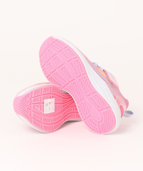 SKECHERS（スケッチャーズ）の「SKECHERS スケッチャーズ GO-RUN ACCELERATE【軽量】キッズスニーカー(ゴーランアクセラレート) 303920L（スニーカー・キッズ・ピンク系その他/ライトブルー/パープル系その他・22.5cm/22.0cm/21.5cm/21.0cm/20.0cm/19.0cm/18.0cm/17.0cm）」の5枚目の写真