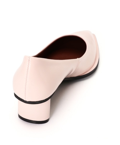 piu comoda（ピュコモダ）の「(piu comoda)ポインテッドパンプス（パンプス・レディース・ブラック/ピンク/シルバー・38/36/37）」の4枚目の写真