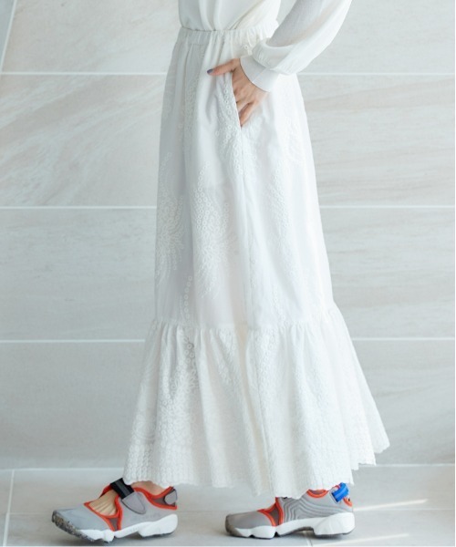 miclat（ミクラ）の「大きいサイズ　レーススカート　miclat（スカート・レディース・ネイビー/オフホワイト・L/LL/3L/4L/5L）」の20枚目の写真