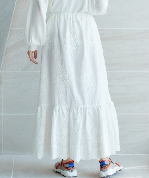 miclat（ミクラ）の「大きいサイズ　レーススカート　miclat（スカート・レディース・ネイビー/オフホワイト・L/LL/3L/4L/5L）」の21枚目の写真