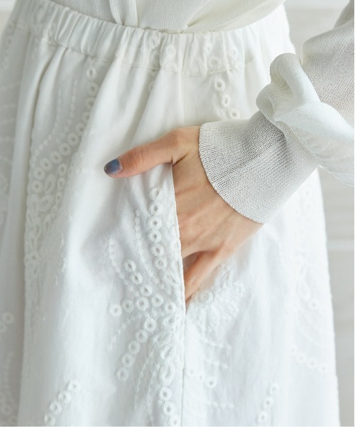 miclat（ミクラ）の「大きいサイズ　レーススカート　miclat（スカート・レディース・ネイビー/オフホワイト・L/LL/3L/4L/5L）」の14枚目の写真