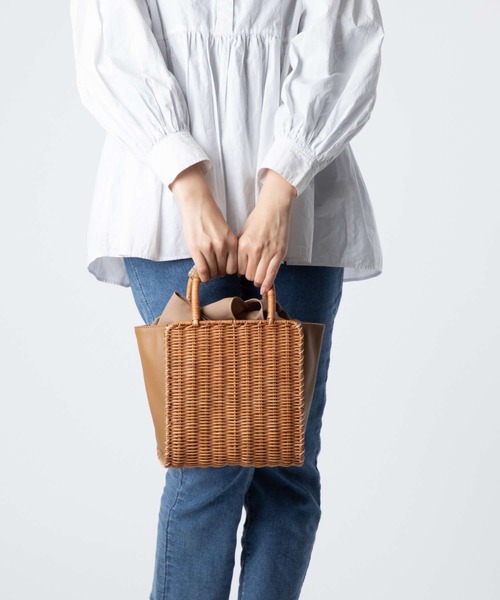 THE BAGMATI | 【The Bagmati/ザバグマティ】レザーハンドル スクエア