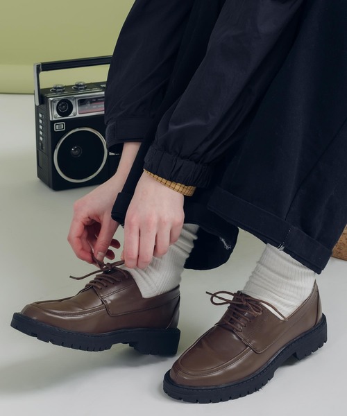 MUHET(ミュエータ)の「デッキシューズ(モカシン/デッキシューズ・レディース・ブラック/ブラウン・SMALL/MEDIUM/LARGE/X-LARGE)」の16枚目の写真