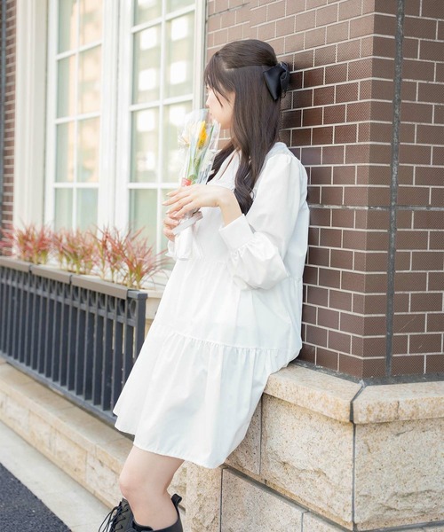 mimi toujours（ミミトゥジュール）の「キーネック ティアード ミニ ワンピース mimi toujours×Naoka（ワンピース・レディース・ホワイト/ブラック・M）」の2枚目の写真