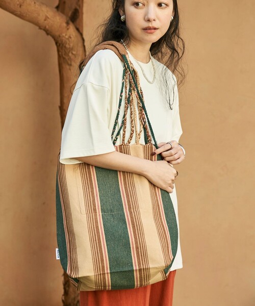 DULTON（ダルトン）の「DULTON/ダルトン Hanmmock tote L / ハンモックトート L（トートバッグ・レディース・オレンジ/レッド/サックスブルー/オリーブ・ONE SIZE）」の7枚目の写真