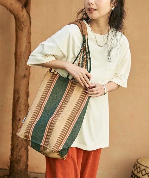 DULTON（ダルトン）の「DULTON/ダルトン Hanmmock tote L / ハンモックトート L（トートバッグ・レディース・オレンジ/レッド/サックスブルー/オリーブ・ONE SIZE）」の9枚目の写真