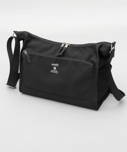 anello（アネロ）の「CABIN キャビン 撥水加工 10ポケット 大きめ ショルダーバッグ A5対応（ショルダーバッグ・レディース・グレイッシュベージュ/ブラック/スミクロ・FREE）」の16枚目の写真