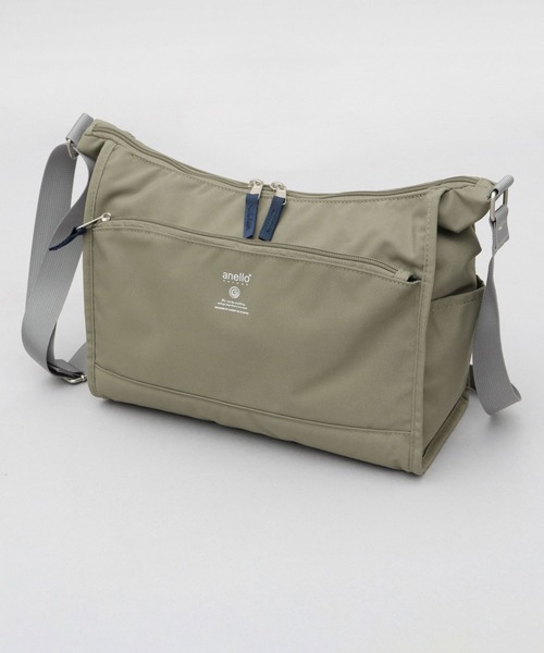 anello（アネロ）の「CABIN キャビン 撥水加工 10ポケット 大きめ ショルダーバッグ A5対応（ショルダーバッグ・レディース・グレイッシュベージュ/ブラック/スミクロ・FREE）」の18枚目の写真