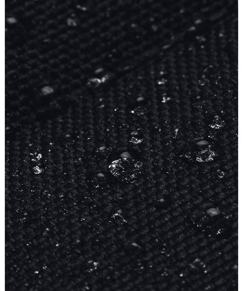 UNDER ARMOUR(アンダーアーマー)の「UAコンテイン シュー バッグ(トレーニング/メンズ/レディース)(エコバッグ/サブバッグ・レディース・ブラック・ONESIZE)」の5枚目の写真