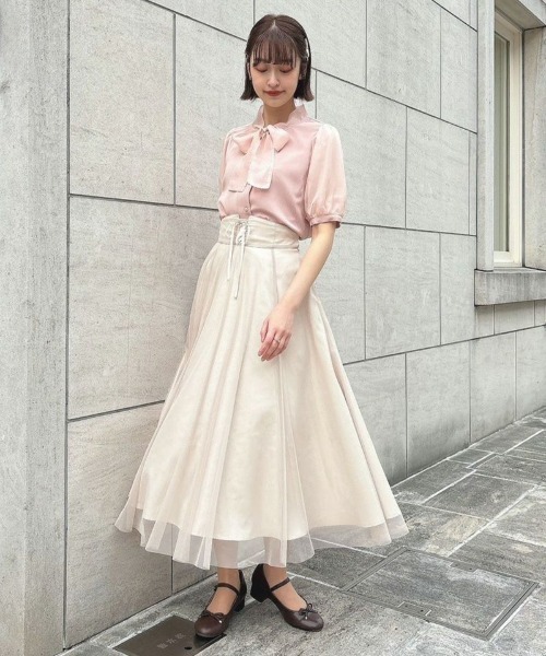 F i.n.t（フィント）の「ピコミシンシアーボウタイブラウス/fint（シャツ/ブラウス・レディース・オフホワイト/ピンクベージュ・FREE）」の5枚目の写真