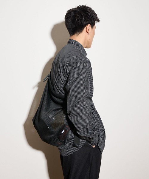 meltum(メルタム)の「MESH SHOULDER BAG(ショルダーバッグ)」 - WEAR meltum(メルタム)の「MESH SHOULDER BAG(ショルダーバッグ)」 - WEAR