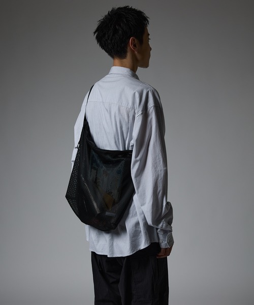 MESH SHOULDER BAG(ショルダーバッグ)|meltum(メルタム)の MESH SHOULDER BAG(ショルダーバッグ)|meltum(メルタム)の