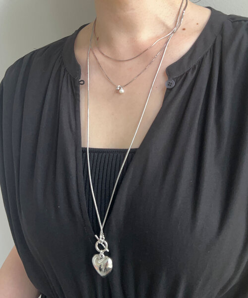 SHENERY（シーナリー）の「ハートネックレス（ネックレス・レディース・シルバー・FREE）」の7枚目の写真