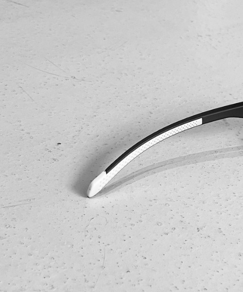 PHINGERIN(フィンガリン)の「PHINGERIN TXL(サングラス・メンズ・ブラック/クリア・FREE)」の3枚目の写真