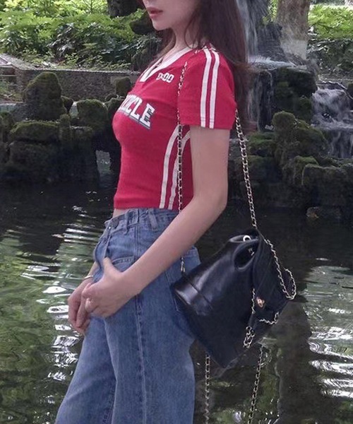 MEMECLE（メメクル）の「【 MEMECLE / メメクル 】半袖 レタリング ユニフォームシャツ　ゲームシャツ（Tシャツ/カットソー・レディース・レッド/ブラック/ライトブルー・S/M/L）」の7枚目の写真