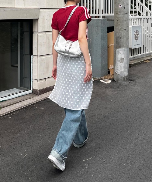 MEMECLE（メメクル）の「【 MEMECLE / メメクル 】半袖 レタリング ユニフォームシャツ　ゲームシャツ（Tシャツ/カットソー・レディース・レッド/ブラック/ライトブルー・S/M/L）」の15枚目の写真