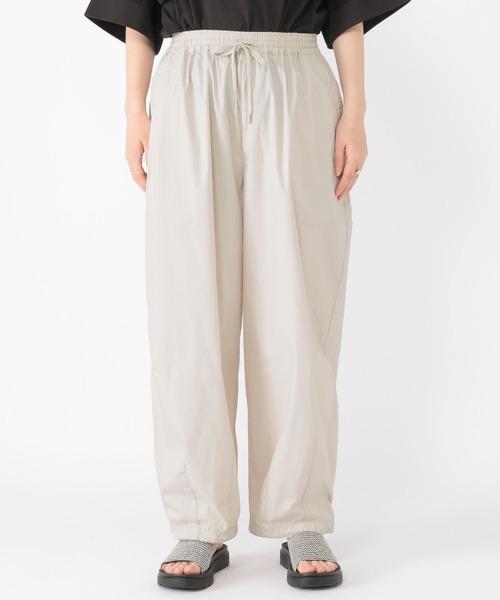 studio CLIP（スタディオクリップ）の「パラシュートパンツ[プチサイズあり]（その他パンツ・レディース・スモーク/カーキ/ライトグレー・FREE/PF）」の21枚目の写真
