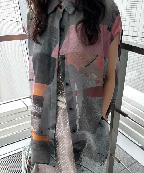 ART COLLAGE PRINT SHEER TANK TOP（シャツ/ブラウス）｜AMERI（アメリ 