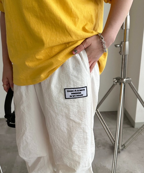 apres jour mignon(アプレジュールミニョン)の「【apres jour mignon SOIE】ユニセックスナイロンタックパンツ【ZOZOTOWN限定アイテム】(その他パンツ・レディース・カーキ/ブラック/オフホワイト・X-LARGE/MEDIUM/SMALL)」の22枚目の写真