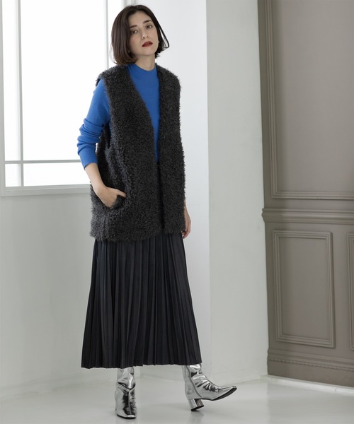 OPAQUE.CLIP（オペークドットクリップ）の「◆《5color/S-LLsize》フェイクスウェードイージープリーツスカート【洗濯機洗い可】（スカート・レディース・ブルー系その他/チャコールグレー/グレー/オフホワイト/ブルーグリーン・42/40/38/36）」の8枚目の写真