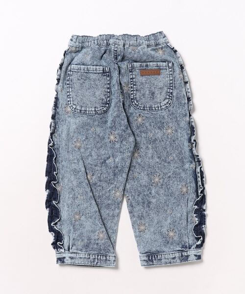 HAKKA KIDS（ハッカキッズ）の「フラワードット刺繍7オンスストレッチデニムワイドストレートパンツ（デニムパンツ・キッズ・ブルー/ネイビー・110cm/120cm/130cm/100cm）」の5枚目の写真