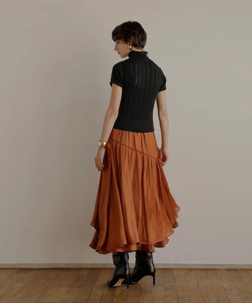 MIELI INVARIANT（ミエリインヴァリアント）の「Stripe Sheer H/N Tops（ニット/セーター・レディース・ブラック/レッド・FREE）」の18枚目の写真