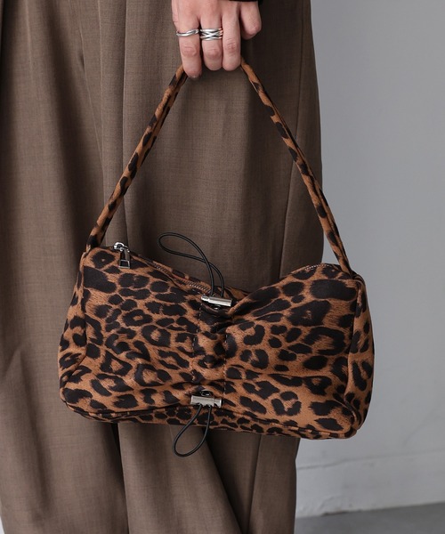 Fendi レオパード柄 ショルダーバッグ （ヴィンテージフェンディ