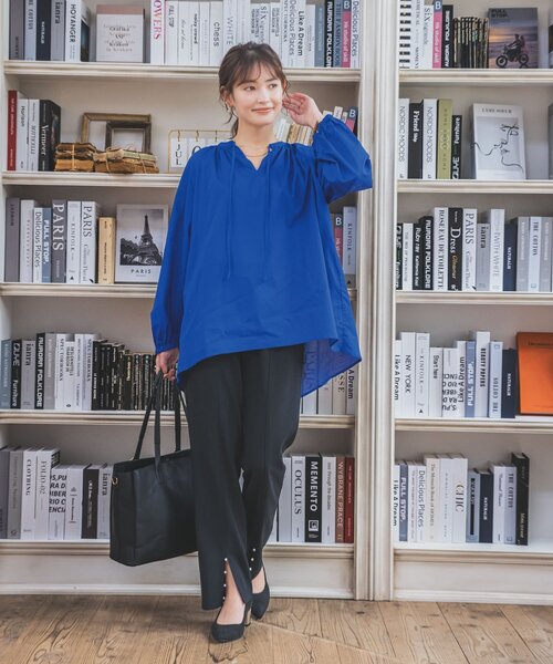 ITS'DEMO(イッツデモ)の「◆【薄手/腰回りカバー/袖口ゴム/手洗い可】スキッパーチュニック(シャツ/ブラウス・レディース・オフホワイト/オレンジ/ブルー/ネイビー・00)」の11枚目の写真