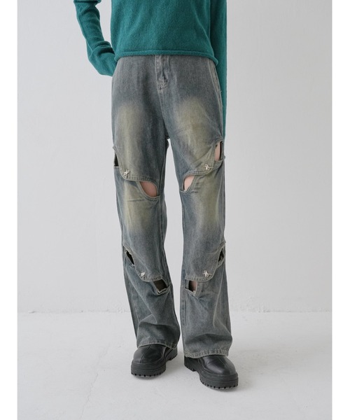 Uenui（ウニュイ）の「スタッズ カットアウトデザイン ストレートデニム（デニムパンツ・レディース・ブルー・FREE）」の5枚目の写真