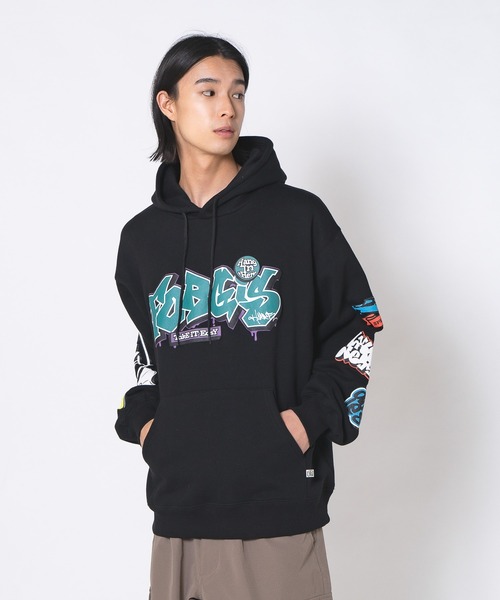 JEANS MATE(ジーンズメイト)の「【DESERT SPORTSWEAR/デザートスポーツウェア】ビックシルエット 袖プリント グラフィック プルオーバーパーカー(パーカー・メンズ・グレー/パープル/ブラック・X-LARGE/LARGE/MEDIUM)」の9枚目の写真