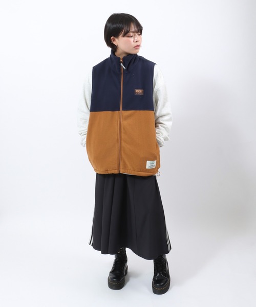DISCUS ATHLETIC(ディスカス アスレチック)の「DISCUS ATHLETIC(ディスカスアスレチック)スタンドネックフリースベスト レディース メンズ ユニセックス(ベスト・レディース・ブラック/ネイビー/ブラウン/アイボリー・M/L)」の21枚目の写真