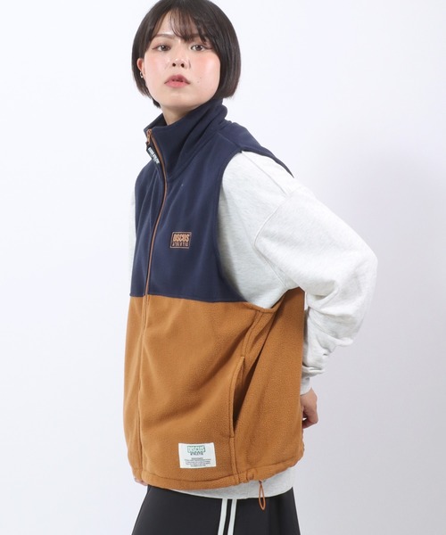 DISCUS ATHLETIC(ディスカス アスレチック)の「DISCUS ATHLETIC(ディスカスアスレチック)スタンドネックフリースベスト レディース メンズ ユニセックス(ベスト・レディース・ブラック/ネイビー/ブラウン/アイボリー・M/L)」の20枚目の写真